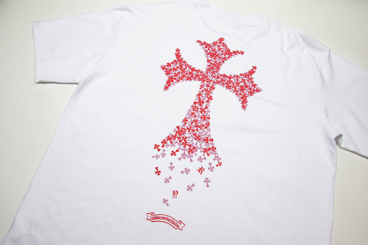 חולצות טי חדשות של Chrome Hearts TB37