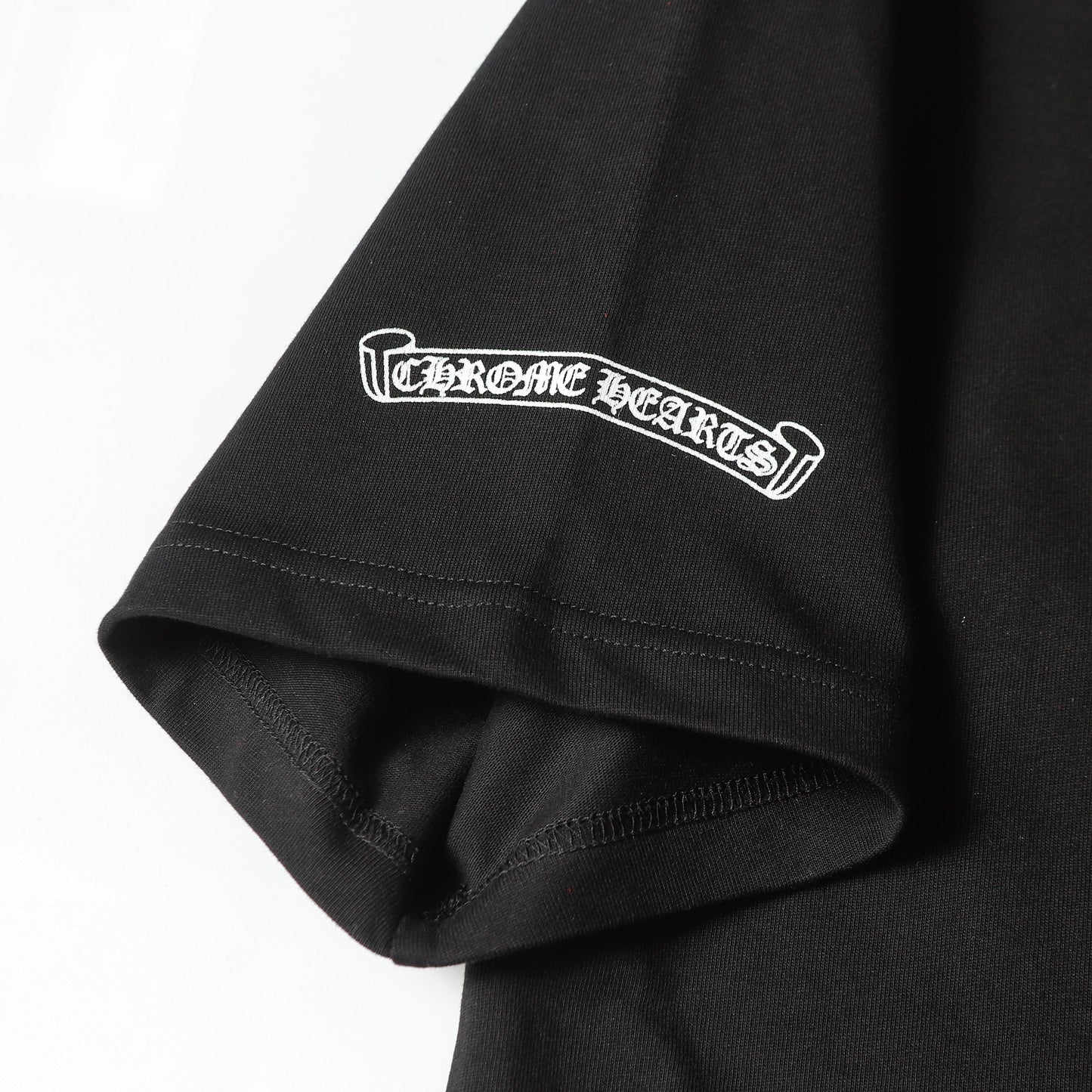 חולצות טי חדשות של Chrome Hearts 2250 