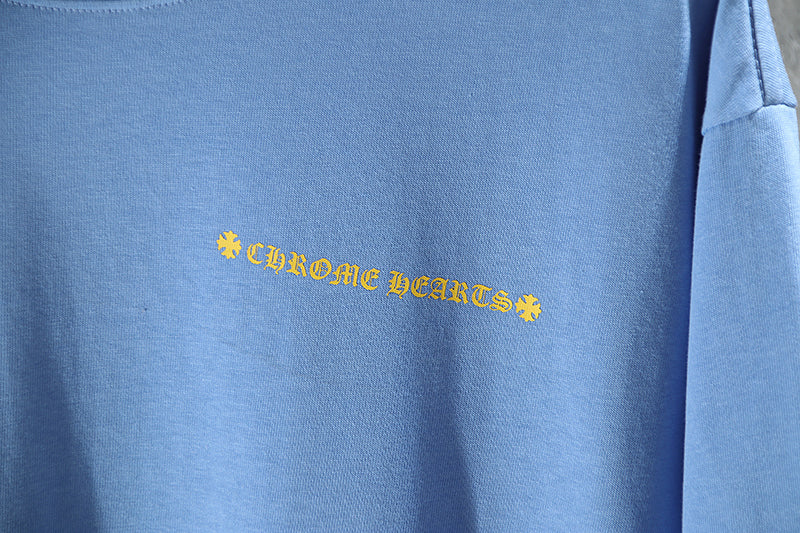 חולצת טי עם לבבות כרום K6019 