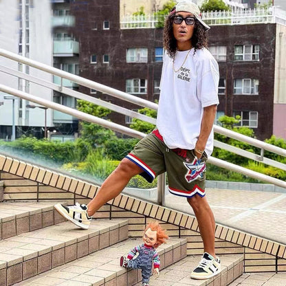 חולצת טריקו חדשה של מחלקת הגלריה 