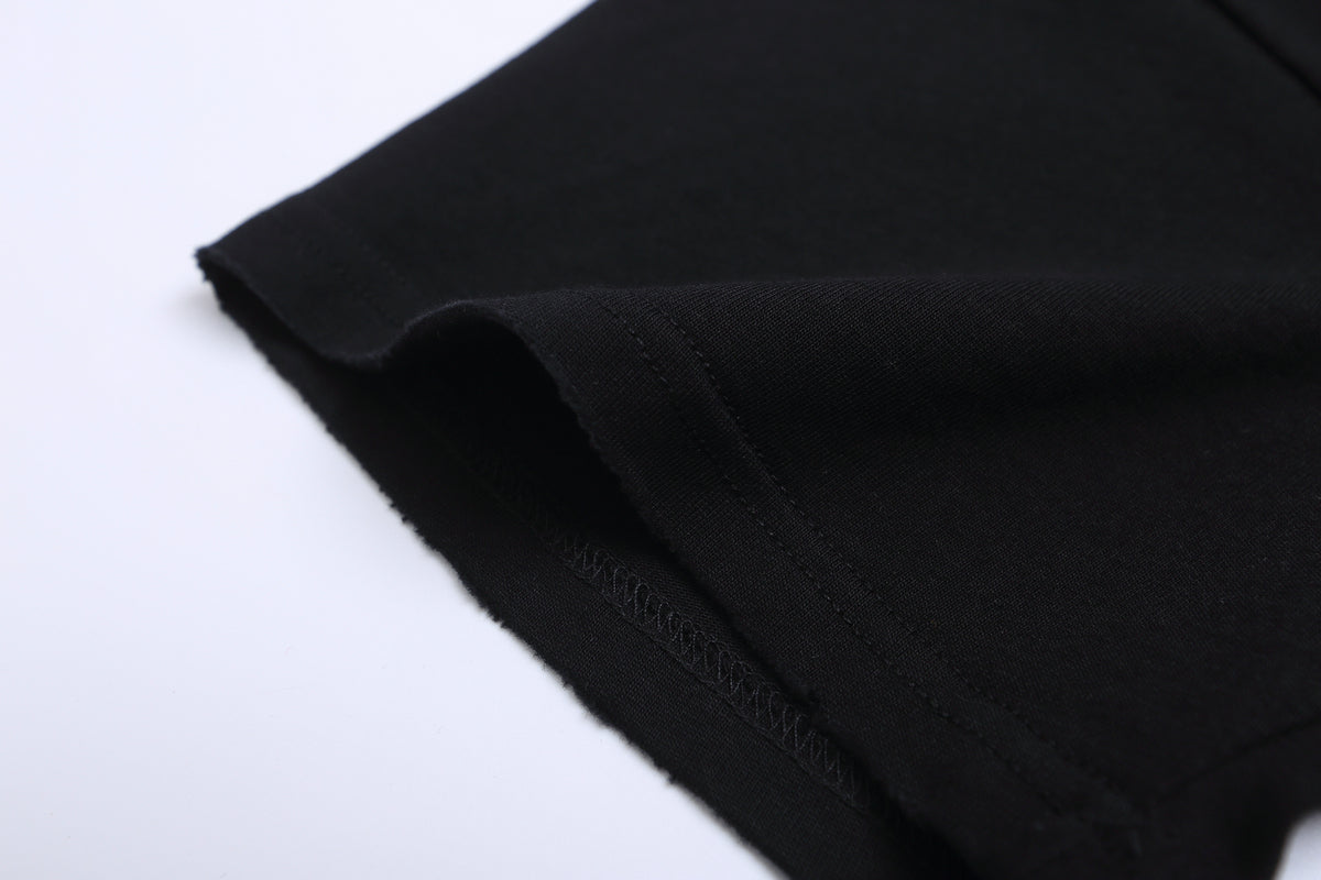 חולצת טי-שירט עם לבבות כרום משנת 1920 