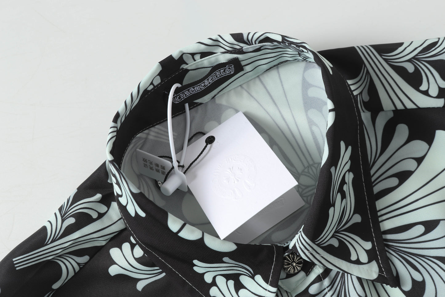 חולצות קצרות שרוולים של Chrome Hearts, שמתייבשות במהירות, הן סופר פופולריות 2286 