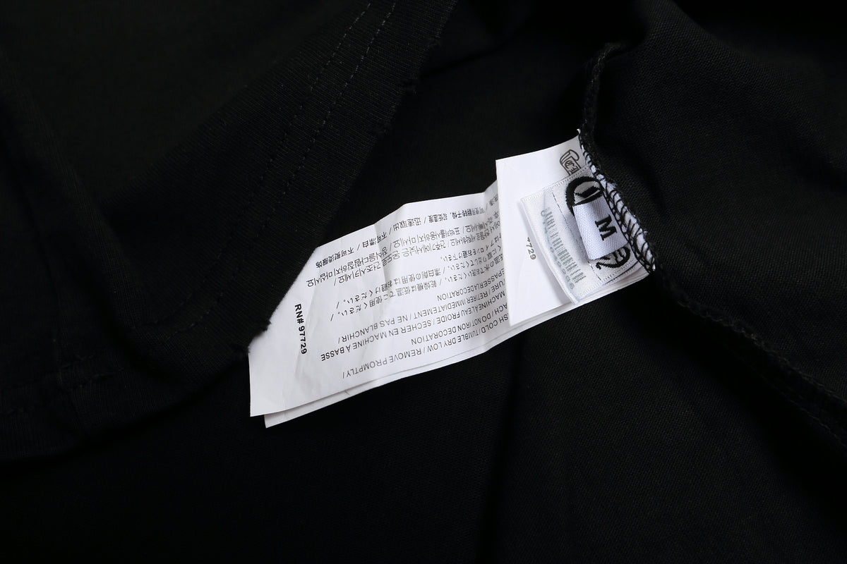 חולצת טי-שירט עם לבבות כרום משנת 1970 